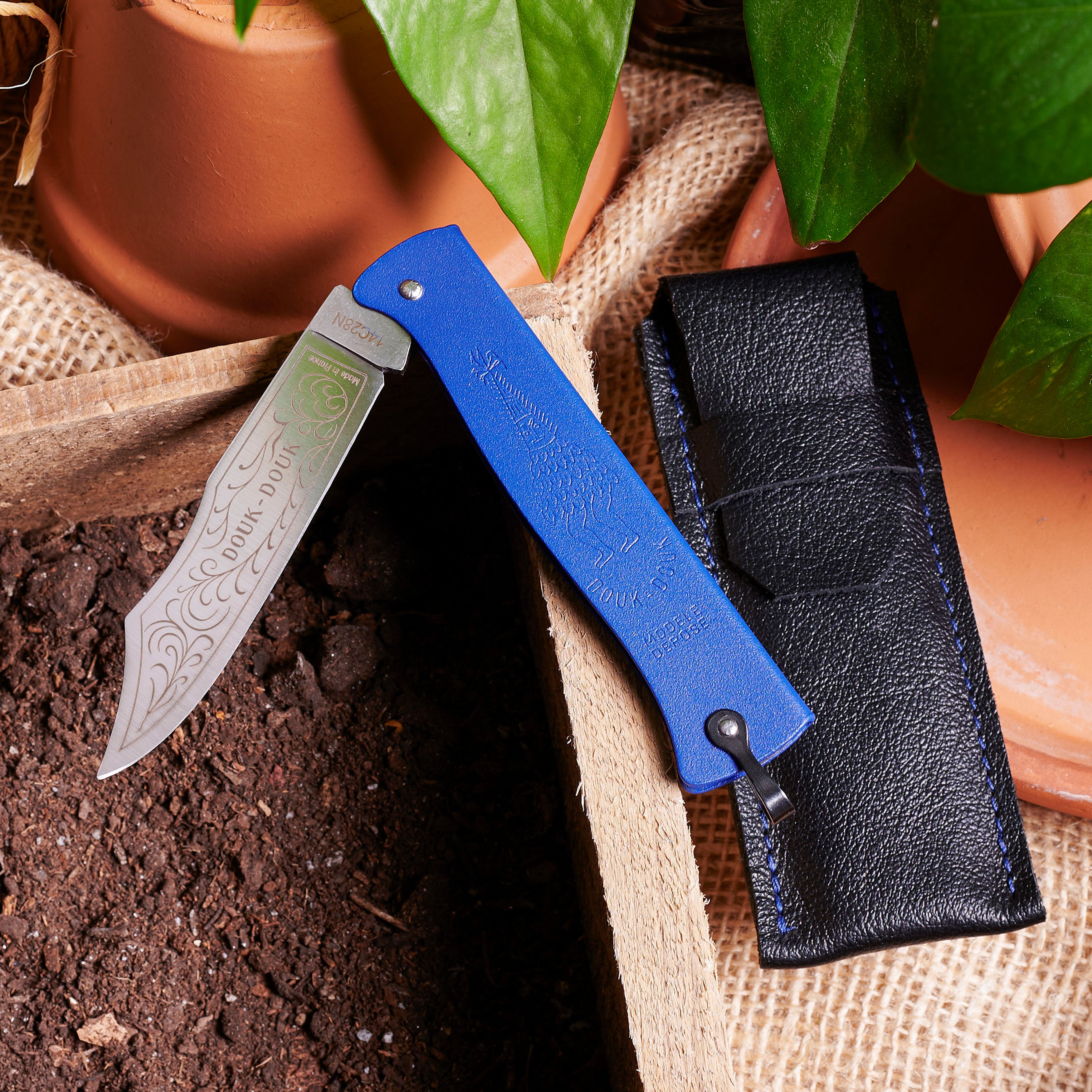 Blue Douk Douk Knife with Leather Sheath