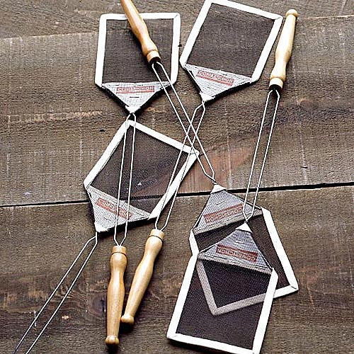 Bunch of 5 Fly Swatters