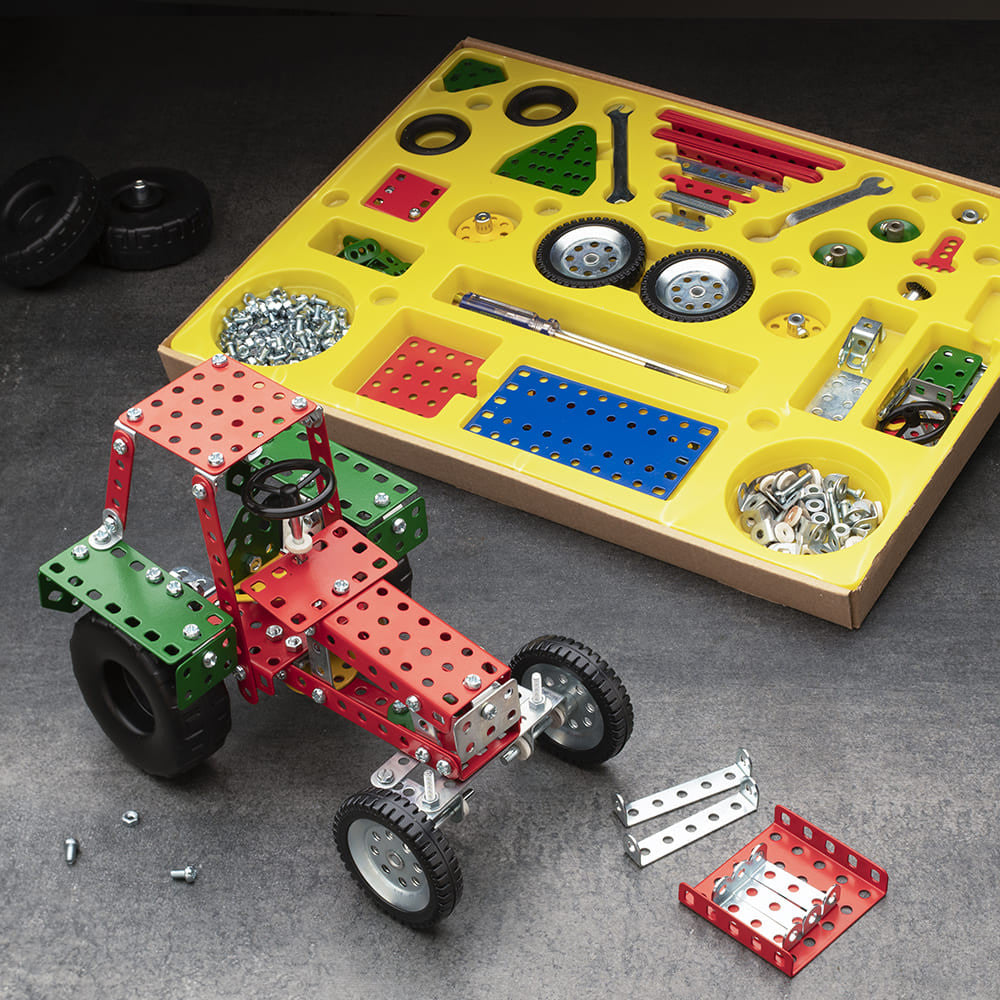 Build Your Own Tractor Model Kit