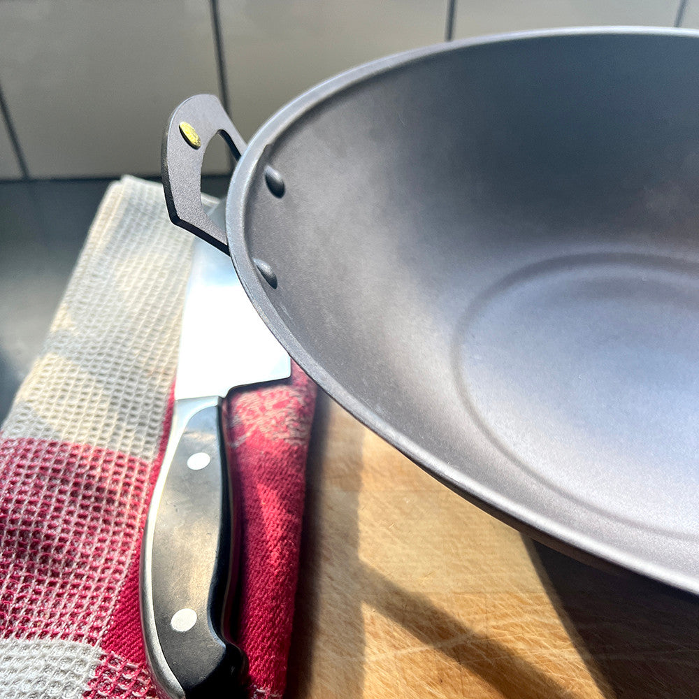 Prospector-Handled Spun Iron Wok