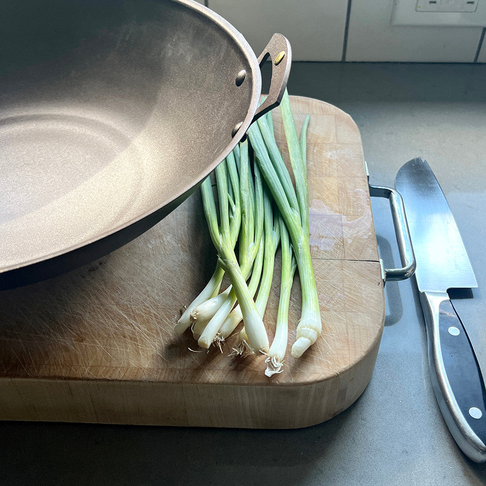 Prospector-Handled Spun Iron Wok