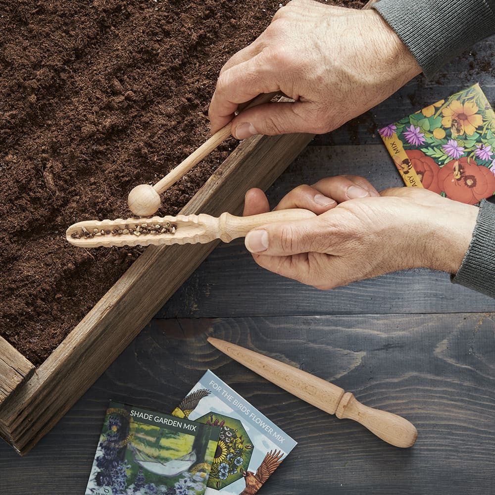 Traditional Seed Planting Set
