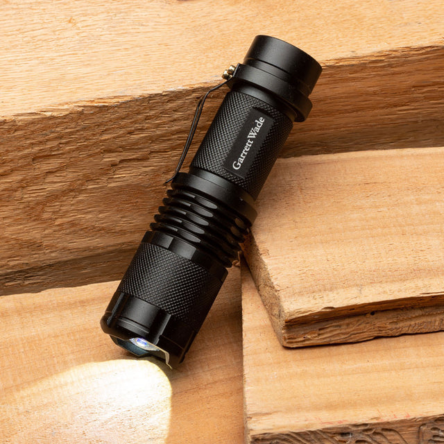 Garrett Wade Adjustable Beam Flashlight