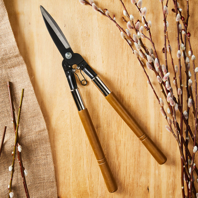 Japanese Made Grass and Scrub Shears