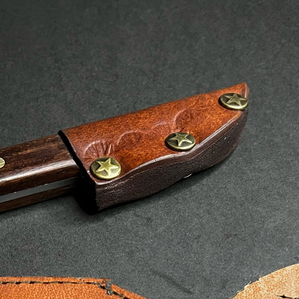 Rosewood Handle Damascus Marking Knife