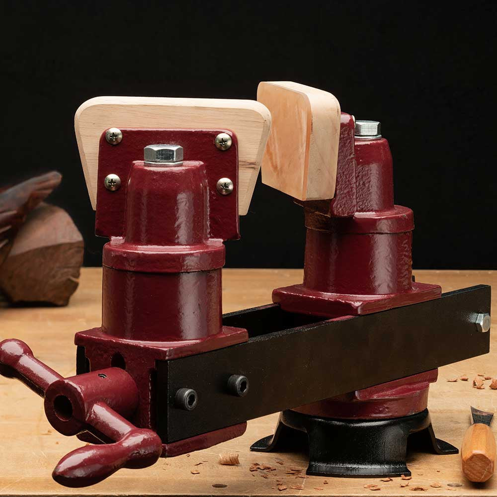 Exceptionally Flexible Workbench Vise