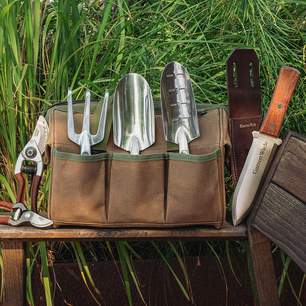 Ultimate Garden Tools Set​ - cast aluminum Digger Trowel, Scoop Trowel, and Cultivator