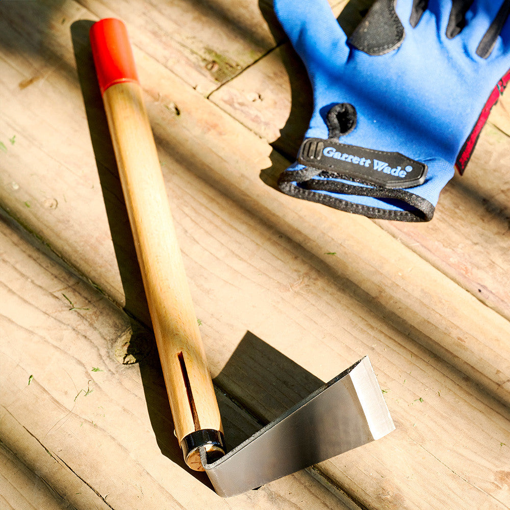 Sharp and Precise Japanese Hand Hoe