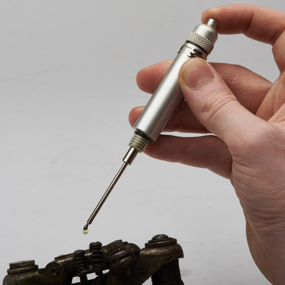 Pinpoint Precision Oiler