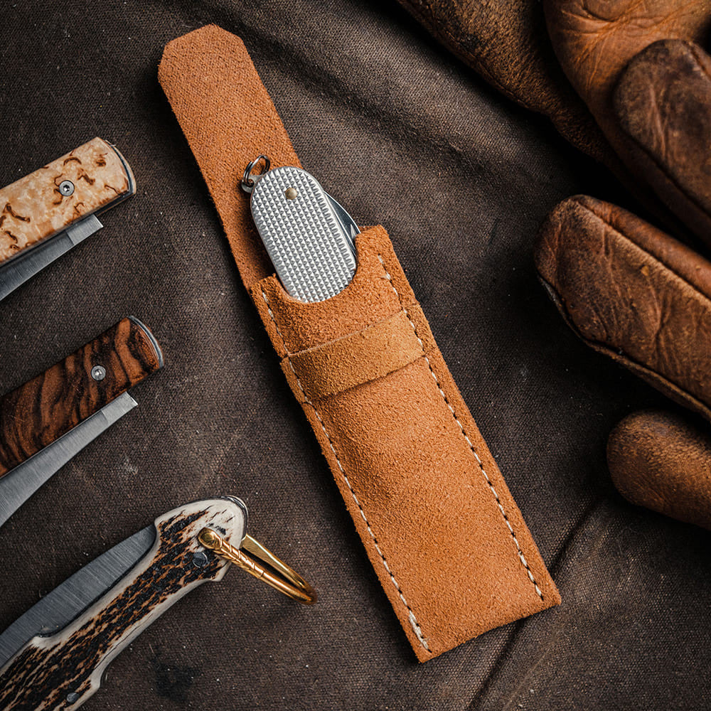 Universal Leather Sheath for Pocket Knives
