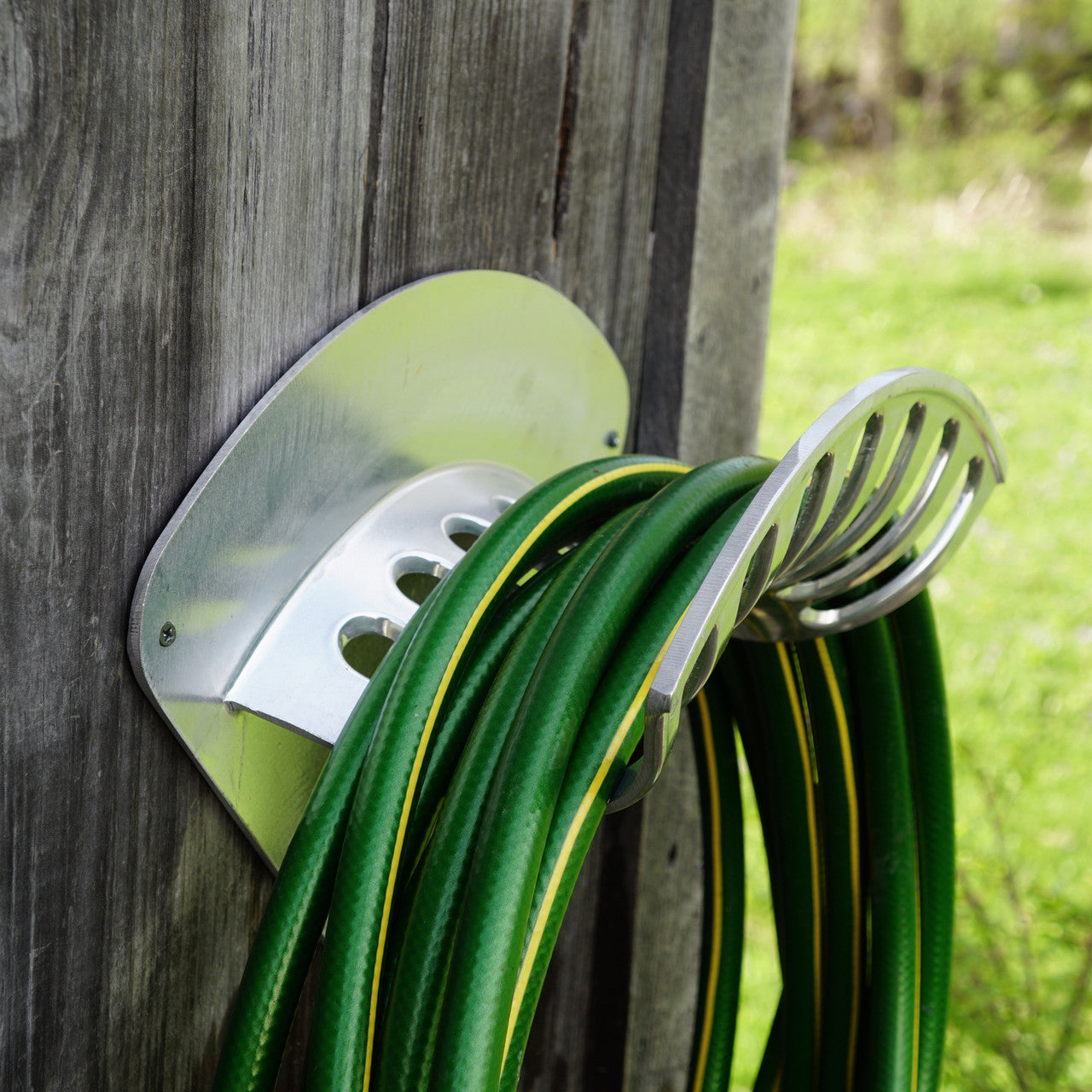 16 in. hose rack cast aluminum