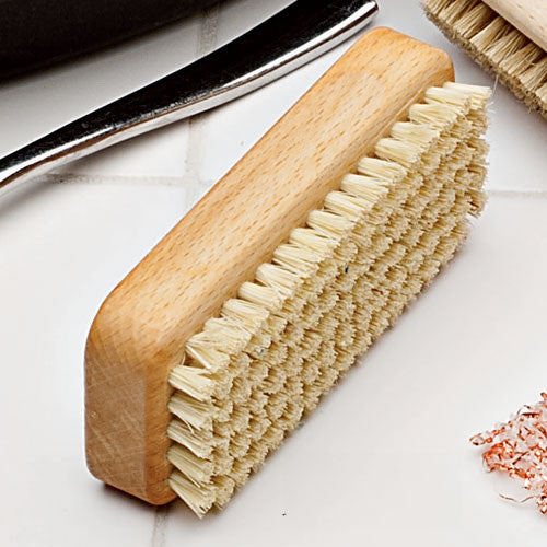 Gardener's nail brush