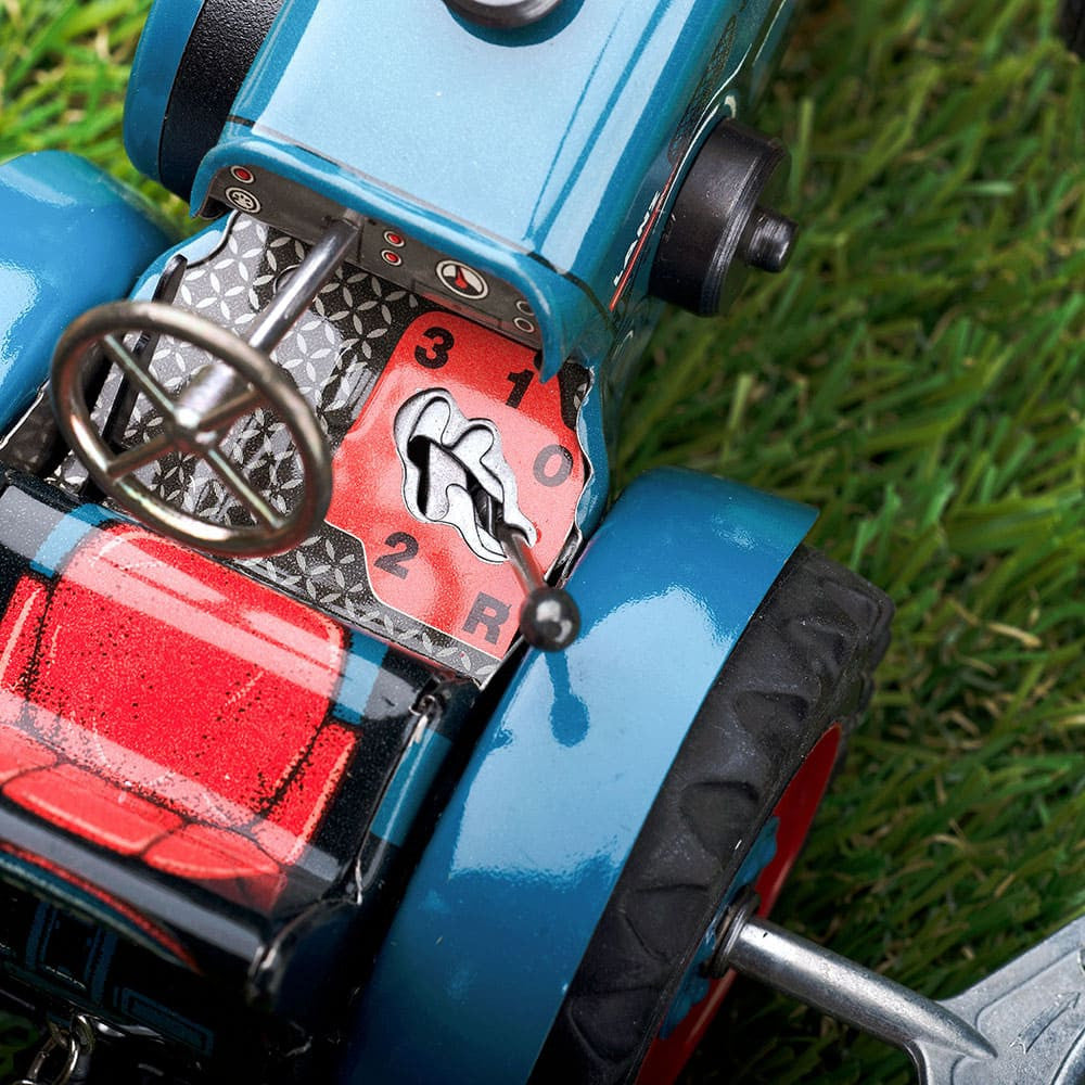 Lanz Bulldog 3 Speed Tin Toy Tractor