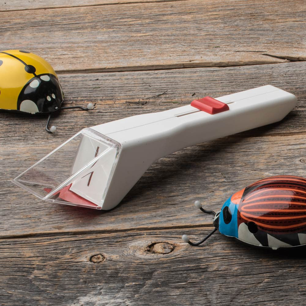 Sliding Trapdoor Insect Catcher