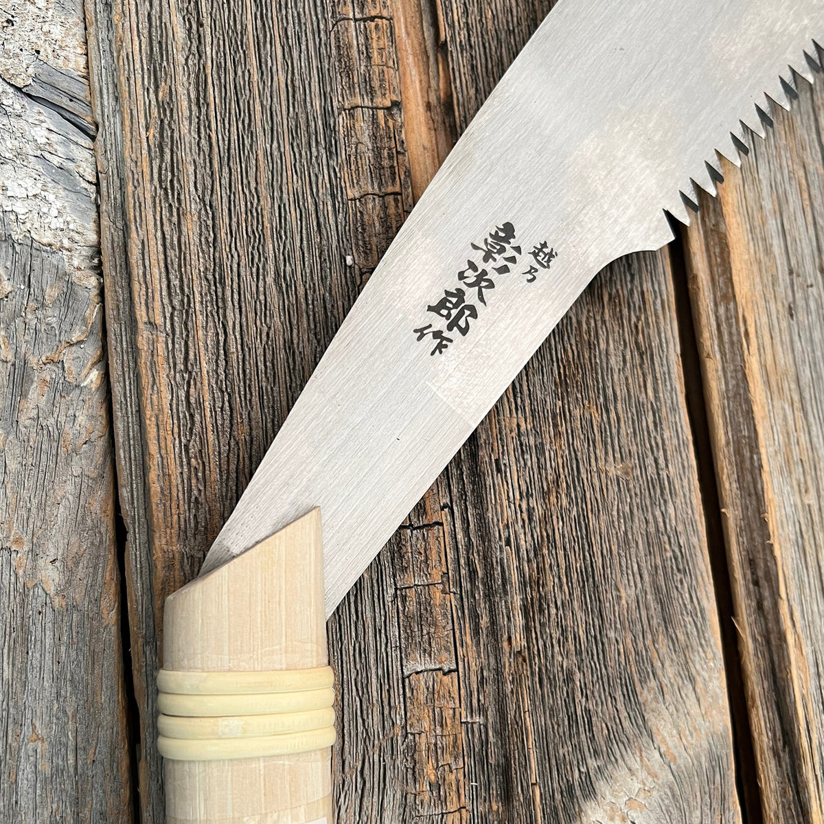Crosscut Timber Saw Japanese blade & handle connection