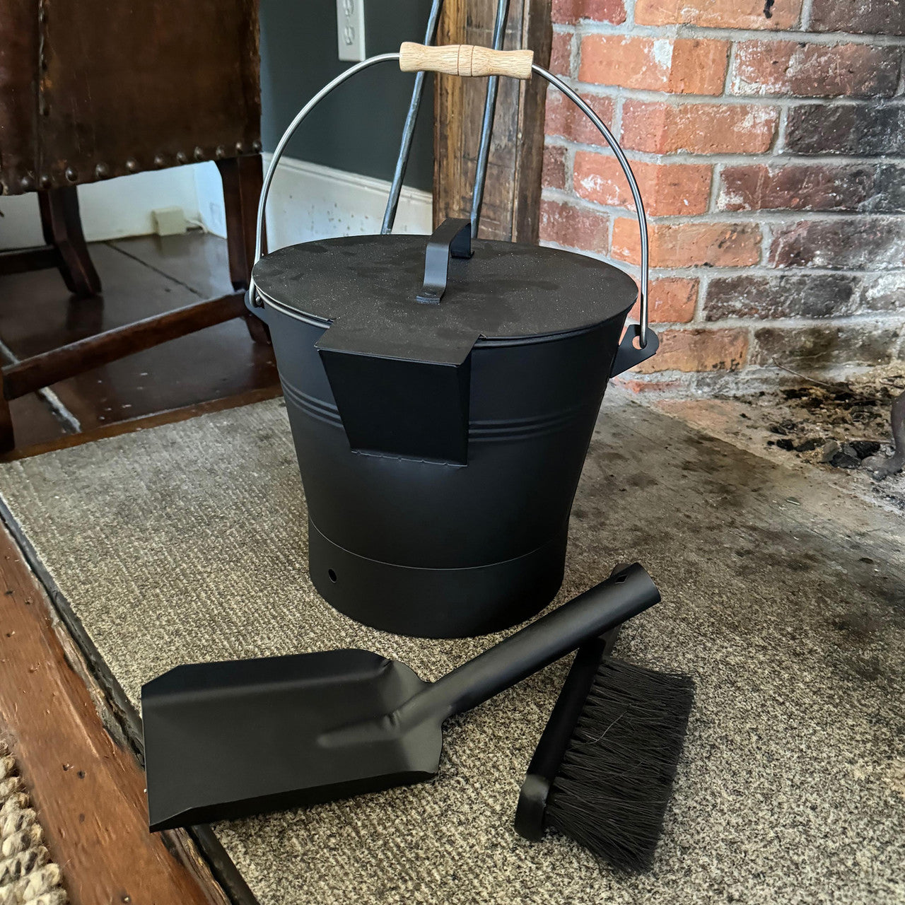 Ash Bucket Fireplace Cleaning Kit