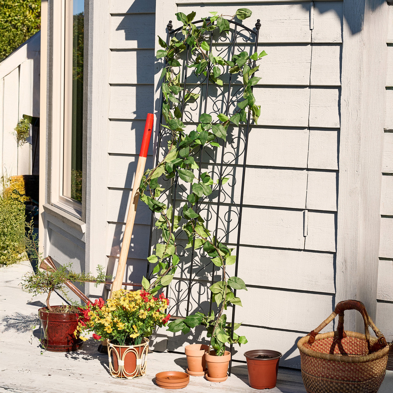 Garden Trellis with Decorative Scrolls- Set of 2