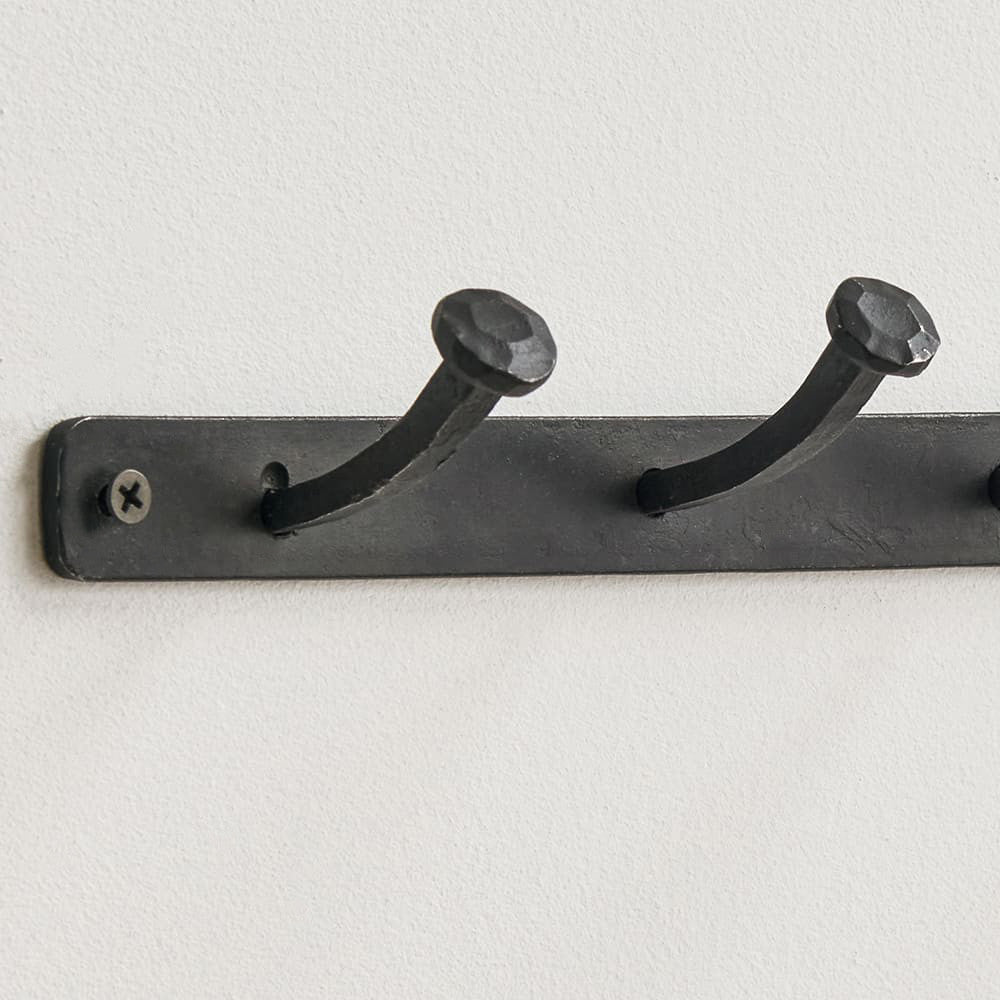 Hand Made Iron Nail Wall Hanger