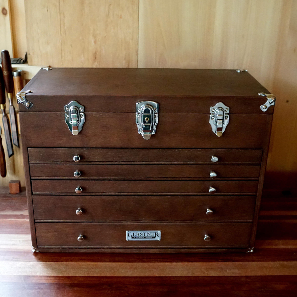 Gerstner International Dark Oak 5-Drawer Chest