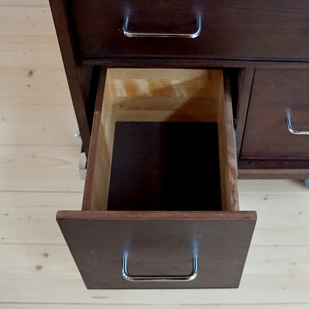 Gerstner International Dark Oak Rolling Cabinet