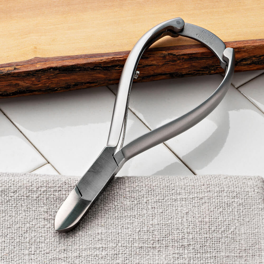 French Made Fingernail Trimmer