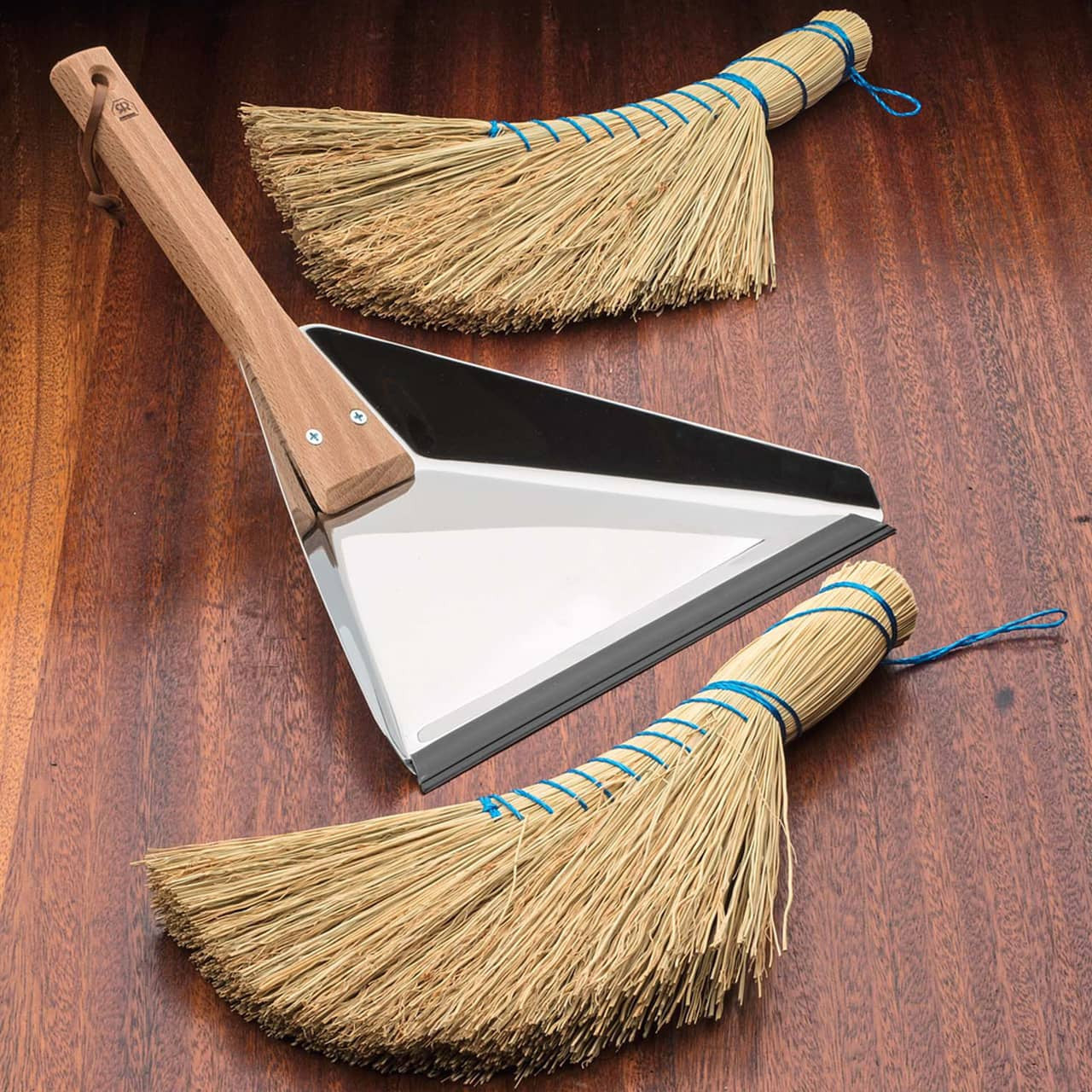 Better Whisk Broom and Dust Pan Set