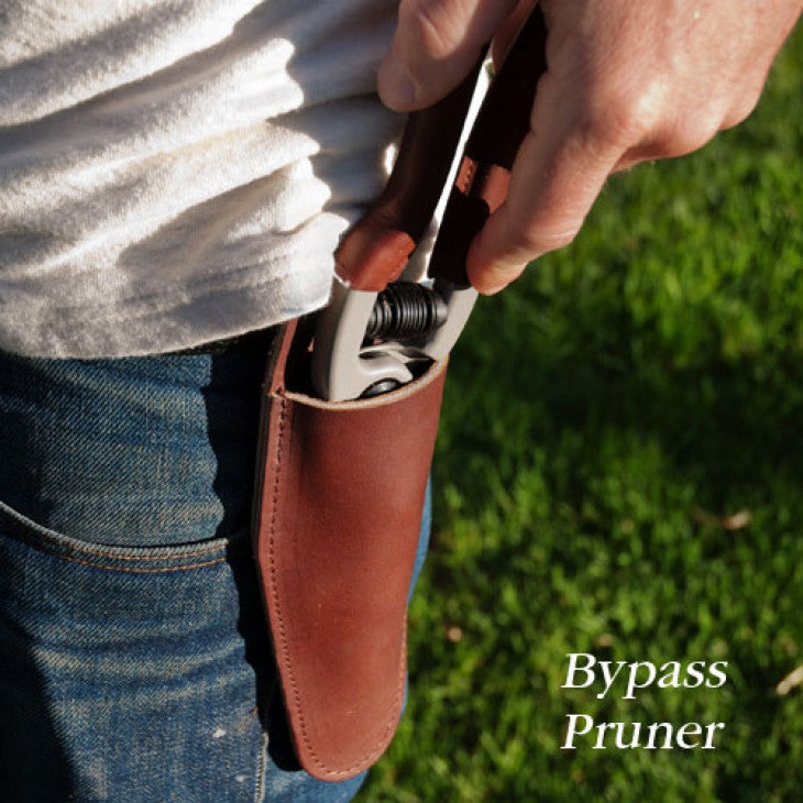 French-Made Bypass Pruner & Holster Set