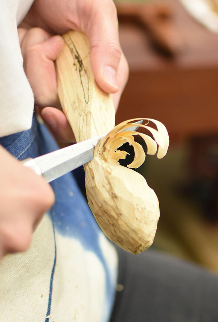 Carving a spoon