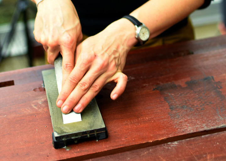 Professional Clipper Blade Sharpening VS The Sharpening Block or Sandpaper  